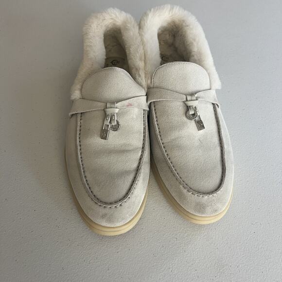 Loro Piana Summer Charms Walk Loafers Shearling Fur Pearl Powder Women's Size 37